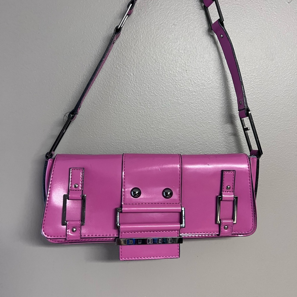 Guess purse
